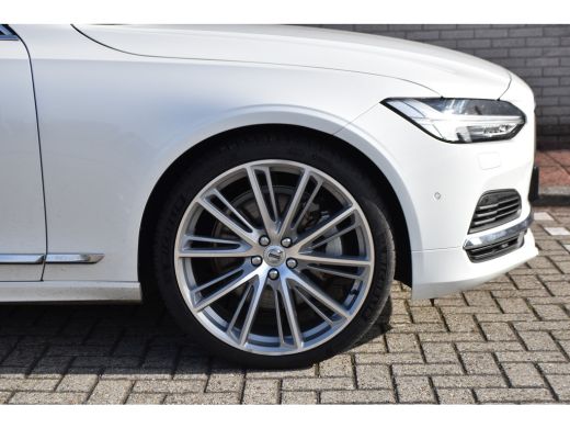 Volvo  V90 2.0 T6 AWD Inscription Exclusive | Panoramadak | B&W | Luchtvering | Massage | 21"| ActivLease financial lease