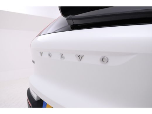 Volvo  XC40 1.5 T5 Twin Engine Inscription navigatie, climate, Trekhaak elektr. lmv ActivLease financial lease