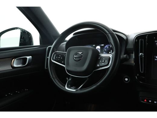 Volvo  XC40 1.5 T5 Twin Engine Inscription navigatie, climate, Trekhaak elektr. lmv ActivLease financial lease