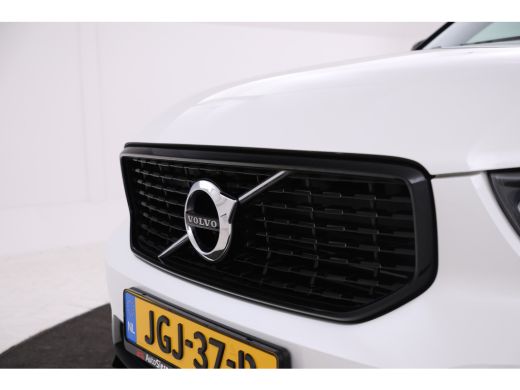 Volvo  XC40 1.5 T5 Twin Engine Inscription navigatie, climate, Trekhaak elektr. lmv ActivLease financial lease