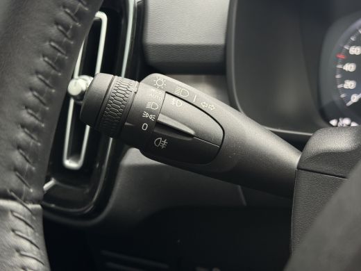 Volvo  XC40 2.0 B4 Business Pro | Pilot Assist | Apple Carplay | Keyless | DAB | ActivLease financial lease