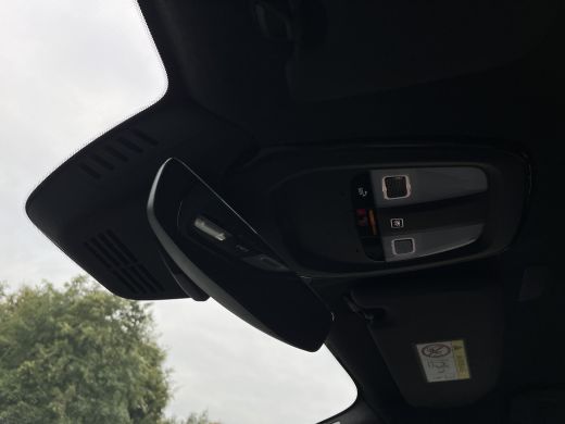 Volvo  XC40 2.0 B4 Plus Dark | Harman/Kardon | Pilot Assist | Trekhaak | Camera | ActivLease financial lease