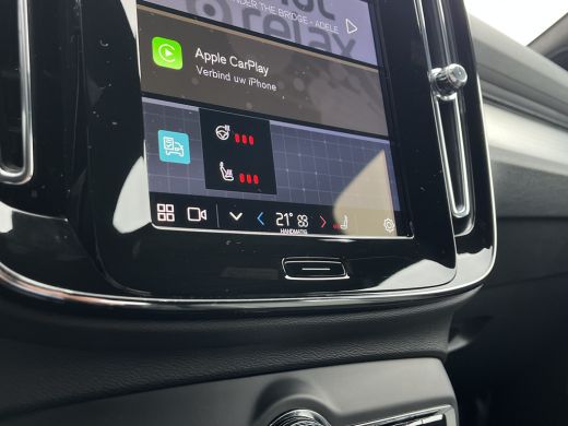 Volvo  XC40 2.0 B4 Plus Dark | Harman/Kardon | Pilot Assist | Trekhaak | Camera | ActivLease financial lease