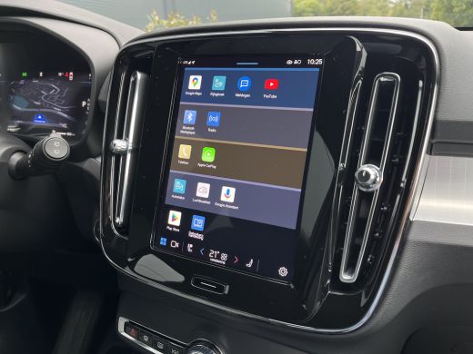 Volvo  XC40 2.0 B4 Plus Dark | Harman/Kardon | Pilot Assist | Trekhaak | Camera | ActivLease financial lease