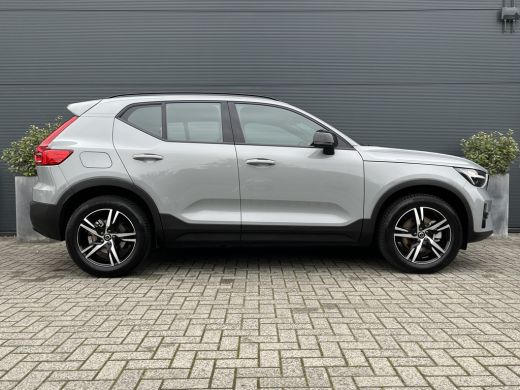 Volvo  XC40 2.0 B4 Plus Dark | Harman/Kardon | Pilot Assist | Trekhaak | Camera | ActivLease financial lease