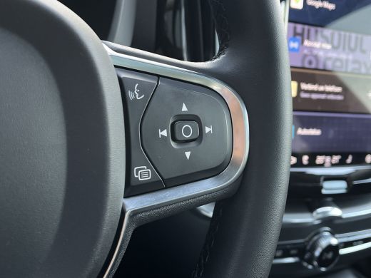 Volvo  XC60 2.0 T6 Plug-in hybrid AWD Core Bright ActivLease financial lease