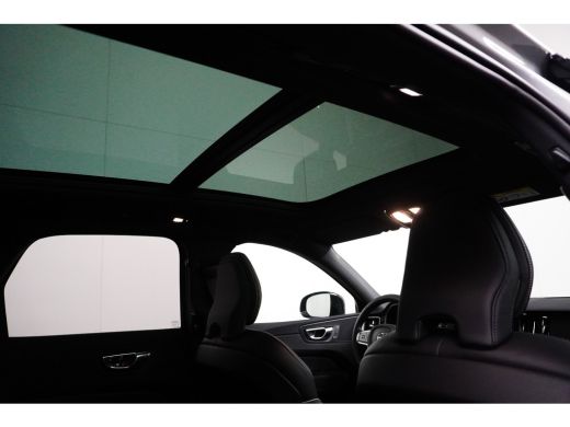 Volvo  XC60 2.0 T6 Plug-in hybrid AWD Plus Dark ActivLease financial lease