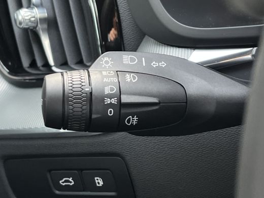 Volvo  XC60 2.0 T6 Plug-in hybrid AWD Plus Dark ActivLease financial lease