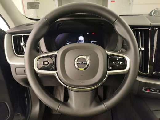 Volvo  XC60 2.0 T6 Plug-in hybrid AWD Ultra Dark | Luchtvering | Bowers/Wilkins | 360Cam | 20'' | AllSeason |... ActivLease financial lease