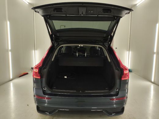 Volvo  XC60 2.0 T6 Plug-in hybrid AWD Ultra Dark | Luchtvering | Bowers/Wilkins | 360Cam | 20'' | AllSeason |... ActivLease financial lease