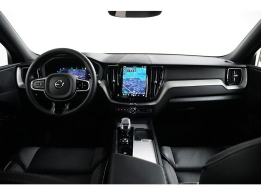 Volvo  XC60 | Panoramadak | 360 Camera | Trekhaak | 21" | ActivLease financial lease