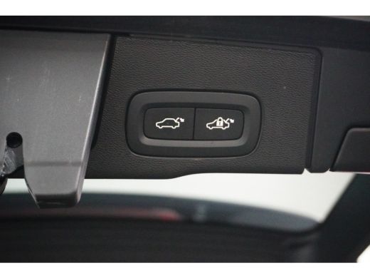 Volvo  XC60 | Panoramadak | 360 Camera | Trekhaak | 21" | ActivLease financial lease