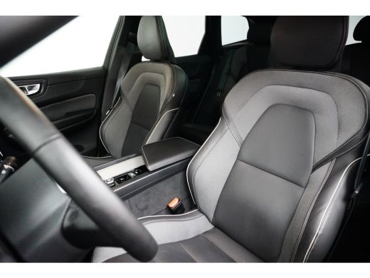 Volvo  XC60 | Panoramadak | 360 Camera | Trekhaak | 21" | ActivLease financial lease