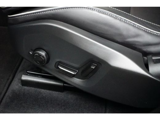 Volvo  XC60 | Panoramadak | 360 Camera | Trekhaak | 21" | ActivLease financial lease