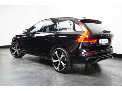 Volvo  XC60 | Panoramadak | 360 Camera | Trekhaak | 21" | ActivLease financial lease