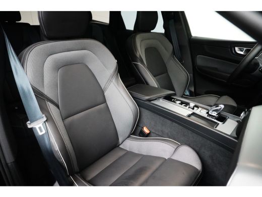 Volvo  XC60 | Panoramadak | 360 Camera | Trekhaak | 21" | ActivLease financial lease