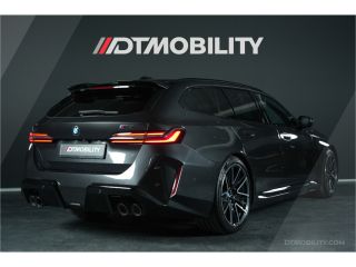 BMW M5 Touring M5 | Drivers Package | Keramisch | Origineel Nederlands | 1e eigenaar | Carbon