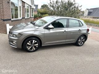 Volkswagen Polo 1.0 TSI 95PK DSG AUTOMAAT COMFORTLINE FACELIFT MODEL AIRCO STOELVERWARMING CARPLAY KEURIGE AUTO!!
