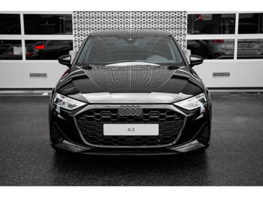Audi A3 Sportback Advanced edition, A3 (2025) | 18" | Donker getint glas | ActivLease financial lease