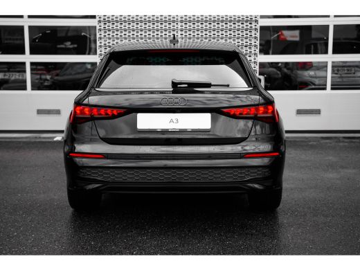 Audi A3 Sportback Advanced edition, A3 (2025) | 18" | Donker getint glas | ActivLease financial lease