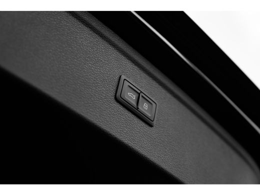 Audi Q5 50 TFSI e S edition Fabrieksgarantie 05/2030 | Trekhaak | Stoelverw. voor+achter | Cruise Control... ActivLease financial lease