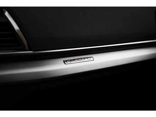 Audi Q5 50 TFSI e S edition Fabrieksgarantie 05/2030 | Trekhaak | Stoelverw. voor+achter | Cruise Control... ActivLease financial lease
