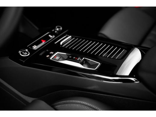 Audi Q6 e-tron Advanced edition performance 100 kWh ActivLease financial lease