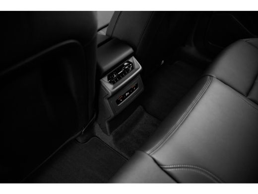 Audi Q6 e-tron Advanced edition performance 100 kWh ActivLease financial lease