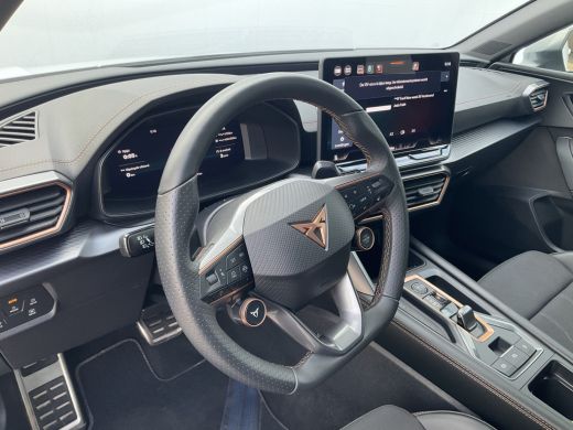 CUPRA Leon Sportstourer 1.5 TSI PHEV e-Hybrid Business Elek.Trekhaak Adap.Cruise Carplay Camera Sfeerverl 2025 3136KM! ActivLease financial lease