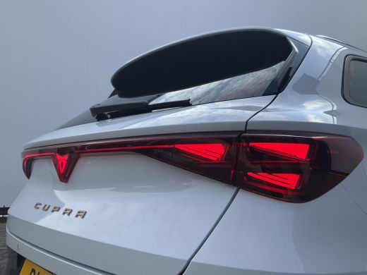 CUPRA Leon Sportstourer 1.5 TSI PHEV e-Hybrid Business Elek.Trekhaak Adap.Cruise Carplay Camera Sfeerverl 2025 3136KM! ActivLease financial lease