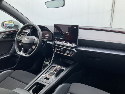 CUPRA Leon Sportstourer 1.5 TSI PHEV e-Hybrid Business Elek.Trekhaak Adap.Cruise Carplay Camera Sfeerverl 2025 3136KM! ActivLease financial lease