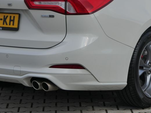 Ford Focus 1.0 EcoBoost Hybrid ST Line X | Trekhaak | B&O | Winterpack | Adaptive Cruise | Elektrische Achte... ActivLease financial lease