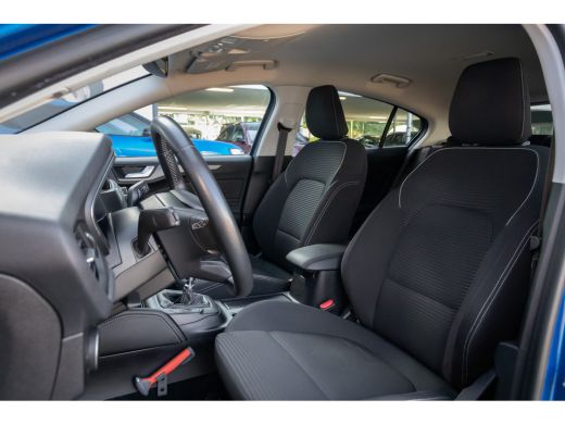 Ford Focus 1.0 EcoBoost Titanium Business | Airco (automatisch) | Apple Carplay/Android Auto|telefoonintegra... ActivLease financial lease