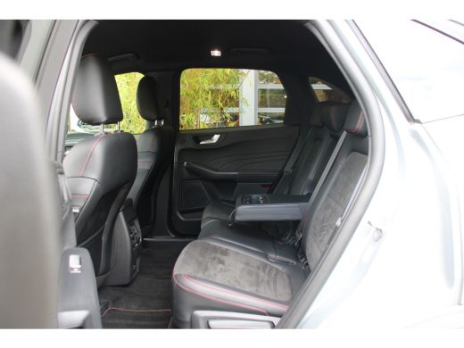 Ford Kuga 2.5 PHEV ST-Line X | Elek. Trekhaak | Adapt. Cruise | Blis | Stoel-stuurverw. | 1500kg Trekgewicht ActivLease financial lease
