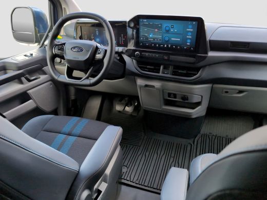 Ford Transit Custom 300 DC 2.0 170 pk TDCI L2H1 Sport | Trekhaak | Stoelverwarming | Adap. Cruise | Camera ActivLease financial lease