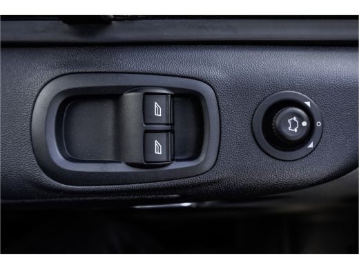 Ford Transit Custom 300 TDCI | L2H1 | Automaat | LED | Camera | CarPlay | Cruise | Airco | PDC | Euro 6 ActivLease financial lease