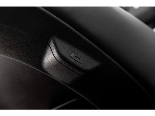 Kia Niro 1.6 GDi 183pk PHEV DynamicPlusLine Achteruitrijcamera | Adaptive cruise control | Carplay | Head ... ActivLease financial lease
