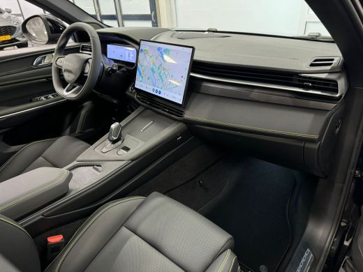 Lynk & Co 01 1.5 More | Alarmsysteem | Apple Carplay/Android Auto | Audio installatie premium ActivLease financial lease