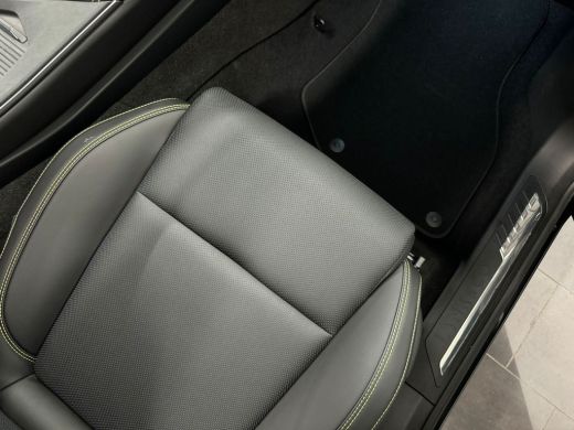 Lynk & Co 01 1.5 More | Alarmsysteem | Apple Carplay/Android Auto | Audio installatie premium ActivLease financial lease