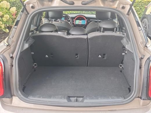 Mini One 1.5 One Business Edition NL AUTO | 1\2 LEDER | PDC | ActivLease financial lease