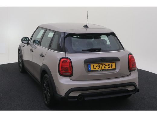 Mini One 1.5 One Business Edition NL AUTO | 1\2 LEDER | PDC | ActivLease financial lease