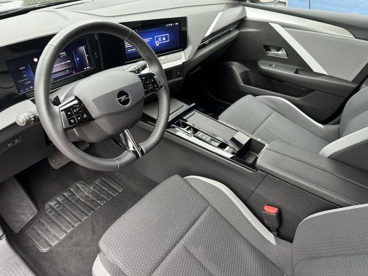 Opel Astra Sports Tourer 1.6 180PK Turbo PLUG-IN HYBRIDE | STANDKACHEL| ADAPTIEVE CRUISE CONTROL| PARKEERSEN... ActivLease financial lease