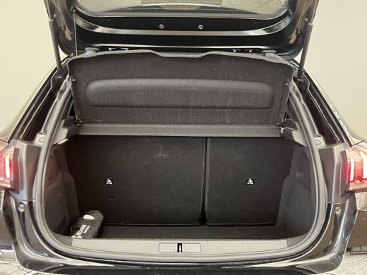 Peugeot 208 1.2 PureTech GT Pack | Achteruitrijcamera | Airco (automatisch) | Apple Carplay/Android Auto|tele... ActivLease financial lease