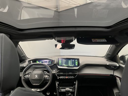 Peugeot 208 1.2 PureTech GT Pack | Achteruitrijcamera | Airco (automatisch) | Apple Carplay/Android Auto|tele... ActivLease financial lease