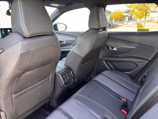 Peugeot 3008 1.6 plug-in Hybrid 225PK Allure Automaat | Adaptive Cruise Control | Navigatie | Camera | Parkeer... ActivLease financial lease
