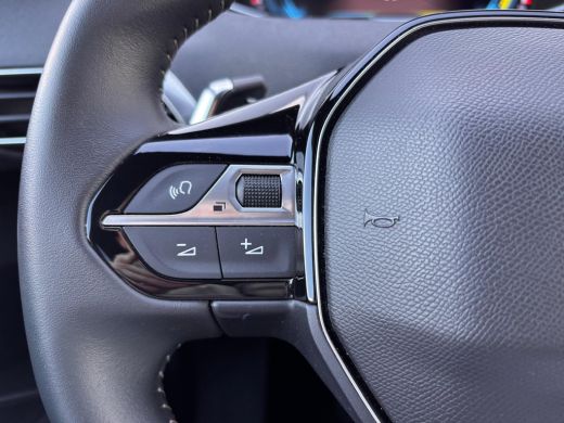 Peugeot 3008 1.6 plug-in Hybrid 225PK Allure Automaat | Adaptive Cruise Control | Navigatie | Camera | Parkeer... ActivLease financial lease