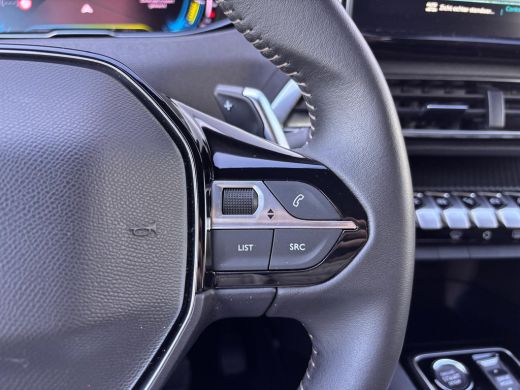 Peugeot 3008 1.6 plug-in Hybrid 225PK Allure Automaat | Adaptive Cruise Control | Navigatie | Camera | Parkeer... ActivLease financial lease