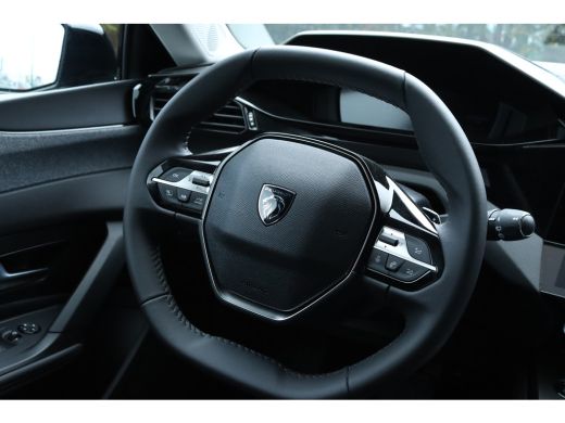 Peugeot 308 SW 1.2 Hybrid 136 e-DCS6 Allure Navigatie | Keyless | 360 graden camera | Keyless | Carplay | ACC... ActivLease financial lease