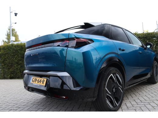 Peugeot e-3008 GT Avantage 210 73 kWh | Adaptieve Cruise | FOCAL | 360 Camera | Alcantara | Stoelverwarming | 20... ActivLease financial lease