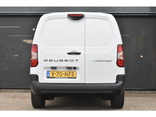 Peugeot Partner 136 L2 50 kWh Demo-Deal!! | Draadloos Apple Carplay & Android Auto| | Achteruitrijcamera | Cruise... ActivLease financial lease
